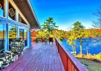 Lakeside Gem with Views Rear Deck