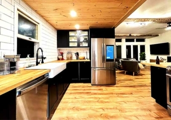 Lakeville,lakeside home kitchen