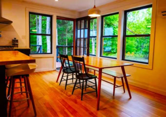 Livingston Manor Hamlet Home Dining Area