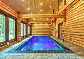 Log Cabin with Pool Pool View