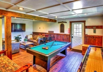 Lookout Cabin Game Room