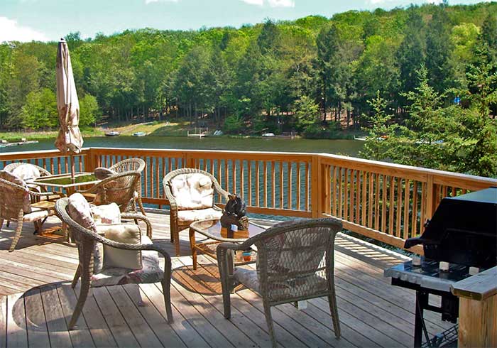 Luxury Lakefront Lake Ariel deck overlooking lake