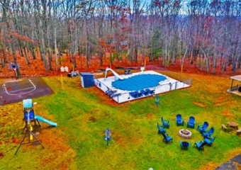 Luxury Retreat Backyard