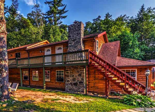 Magnolia-Streamside-Resort-lodge-rooms