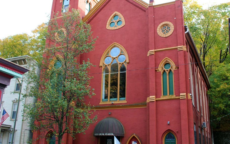 Mauch Chunk Museum Cultural Center in a church