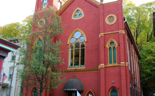 Mauch Chunk Museum Cultural Center in a church