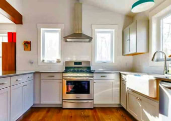 Modern Farmhouse Near Bethel Woods Kitchen