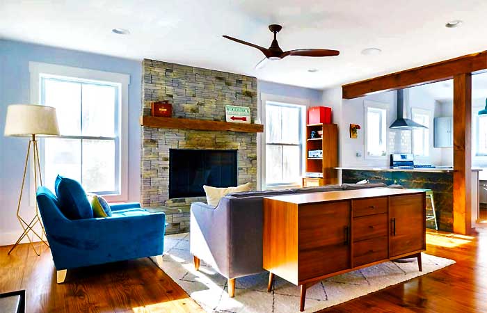 Modern Farmhouse Near Bethel Woods Living Room