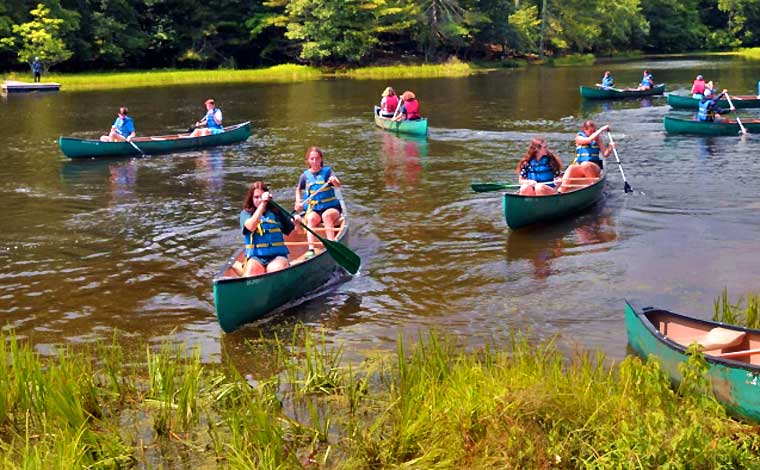 Monroe County Conservation Camp kids in canoes