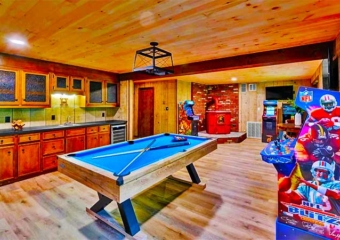 Eagle's Roost in Big Bass Lake Game Room