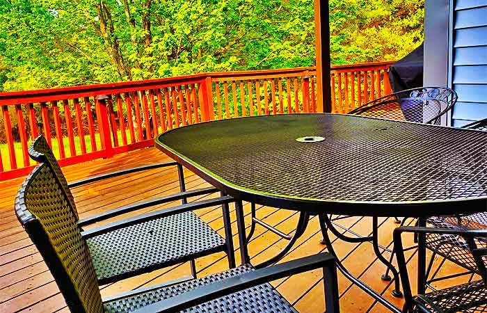 Mountain View Lodge Deck