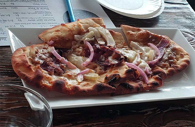 Mountain View Vineyard flatbread