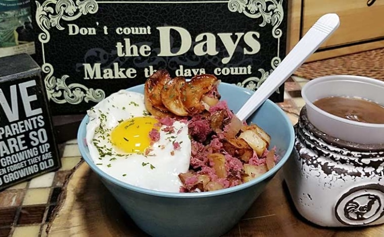 Naked Bagel Co. Delicatessen corned beef hash bowl