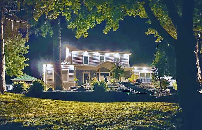 Narrowsburg Lake House Estate Exterior