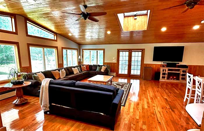 Narrowsburg Lake House Estate Living Room