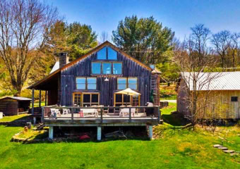 Paradise in the Catskills Back Deck