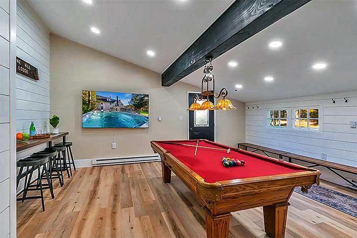 Pine Hill Lodge Pool Table