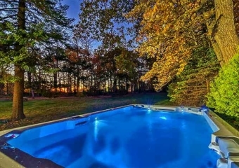 Pine Hill Lodge Swimming Pool