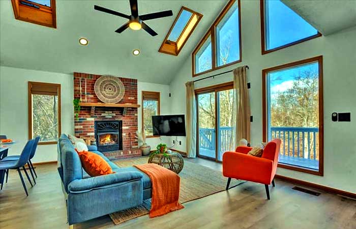 Pocono Dream Chalet Living Room