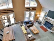 Pocono Mountain House Living Room