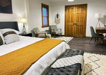 Red Tail Retreat Bedroom