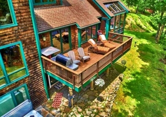 River House Getaway Deck