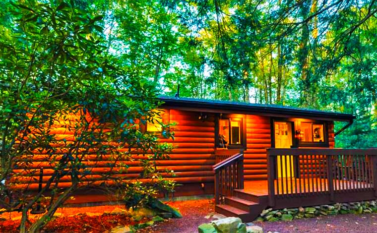 Romantic Log Cabin Exterior