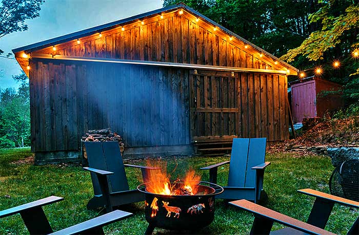 Roscoe Farmhouse Fire Pit