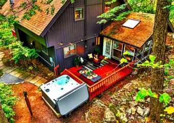 Skylight Chalet Deck and Hot Tub