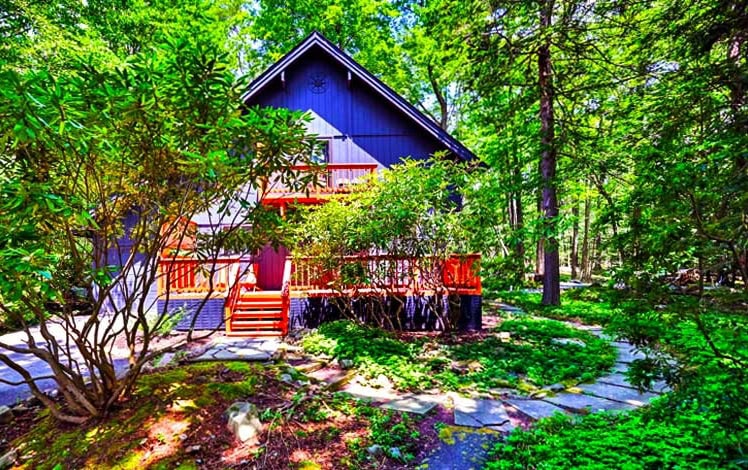 Skylight Chalet Exterior