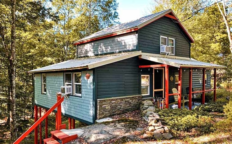 Smallwood Chic Cabin Exterior