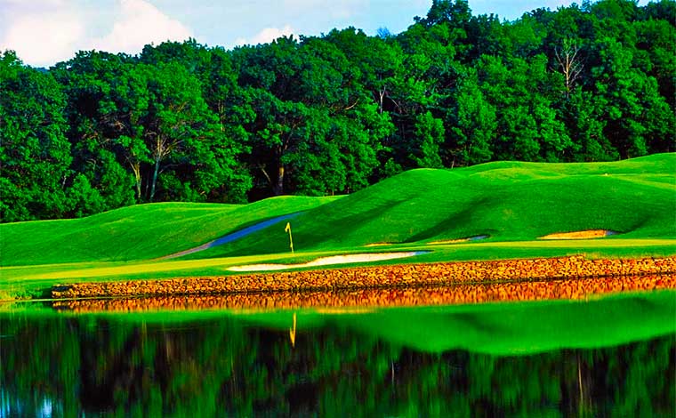 Stone Hedge Golf Course Lakeside Hole