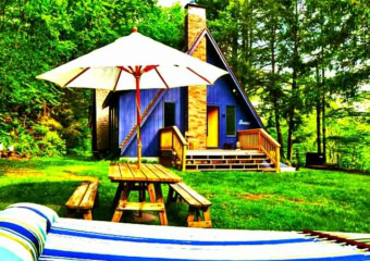 Summer Escape in Swan Lake Picnic Table