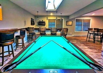 Tavern at the Woods Pool Table