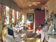 Terra-Cottage-Cafe-Gifts-porch