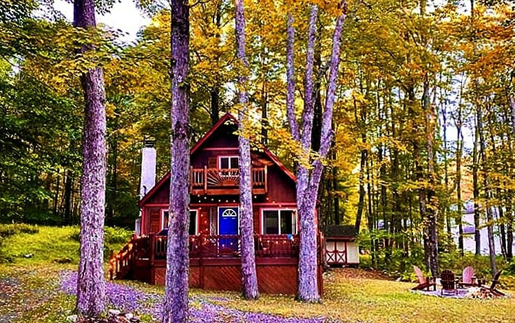 The Blue Jay Cottage Exterior