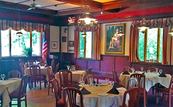 The Carriage House dining room