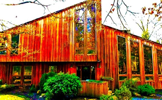 The Cedar Retreat chalet exterior 2