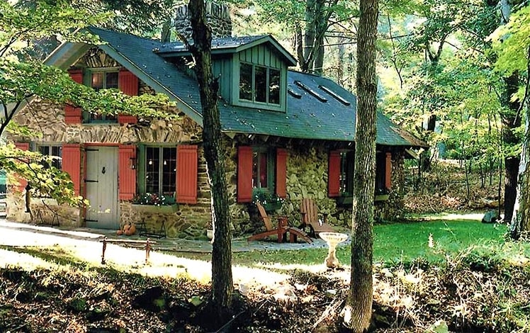 The Governor's Retreat cottage stone cottage in the woods