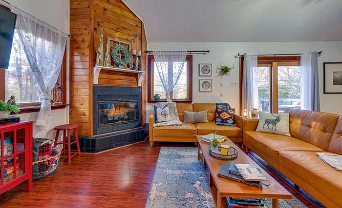 the lake chalet living room