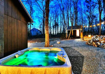 The Little Black Cabin Hot Tub