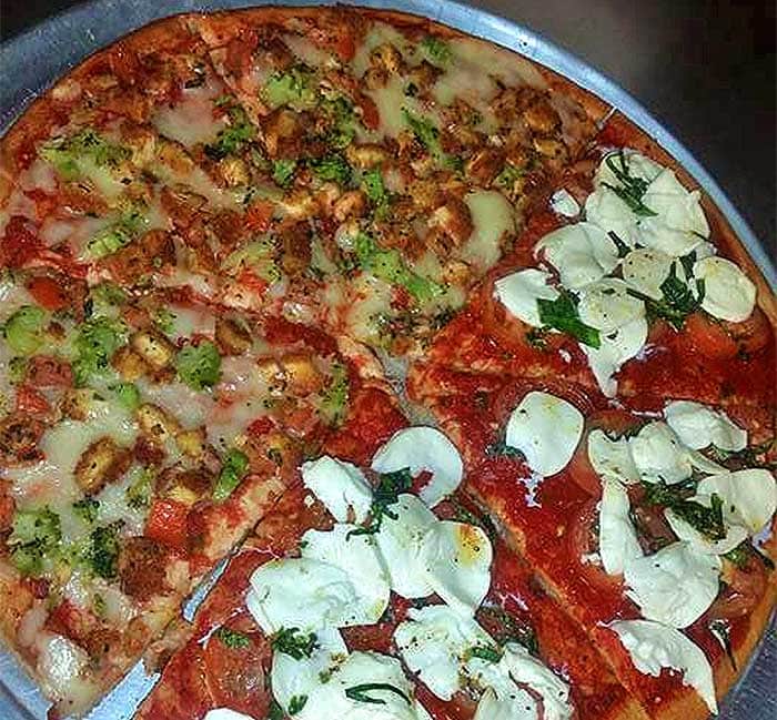 Tonino's Pizza large pie