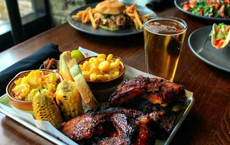 Trails End Pub & Grille at Camelback ribs and sides