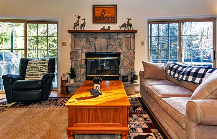 Trout Creek Lodge Living Room