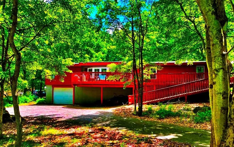 Upcycled Chalet Exterior 3