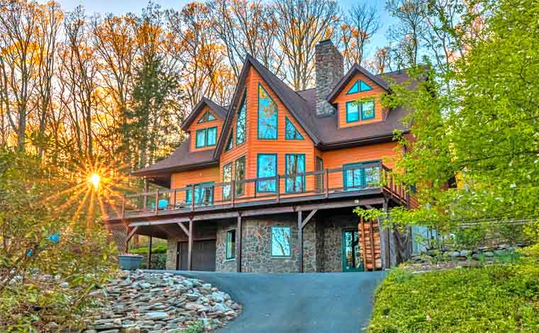 White Heron Lake house exterior