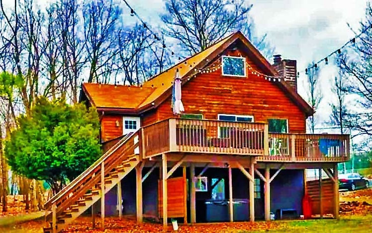 Winding Way Chalet Exterior