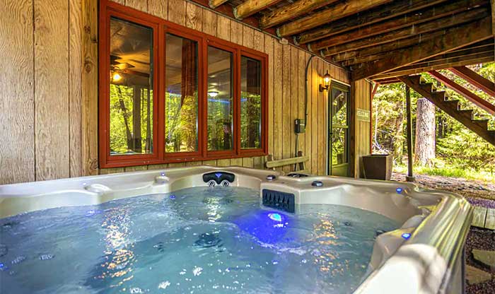 bear lodge hot tub on patio