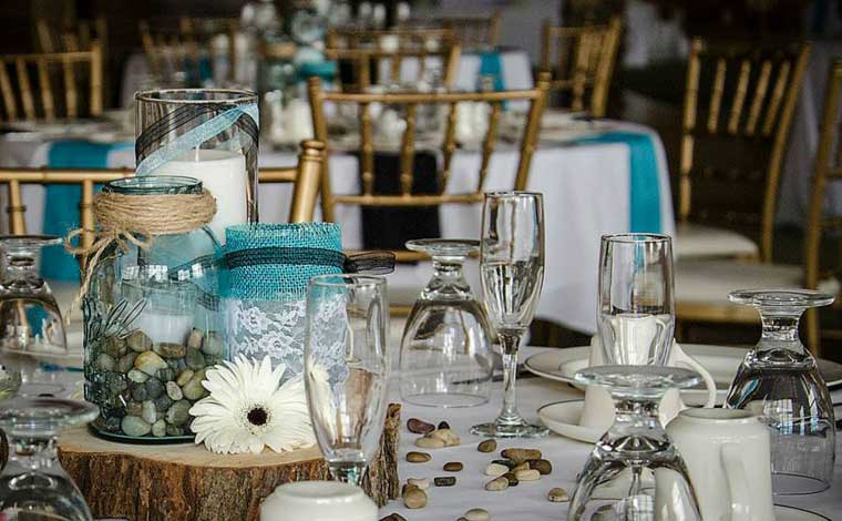 bryn-mawr-conference-center-wedding-place-setting