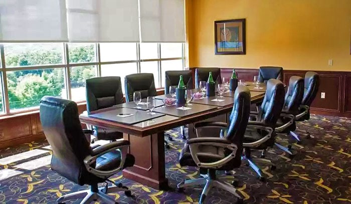 bushkill-conference-center-boardroom-table